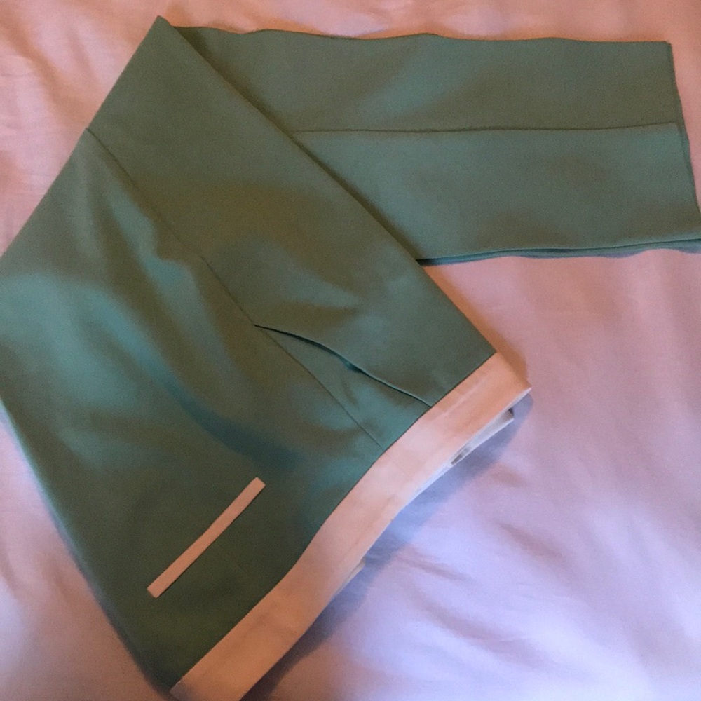 Apt 9 mint green crop pants.
